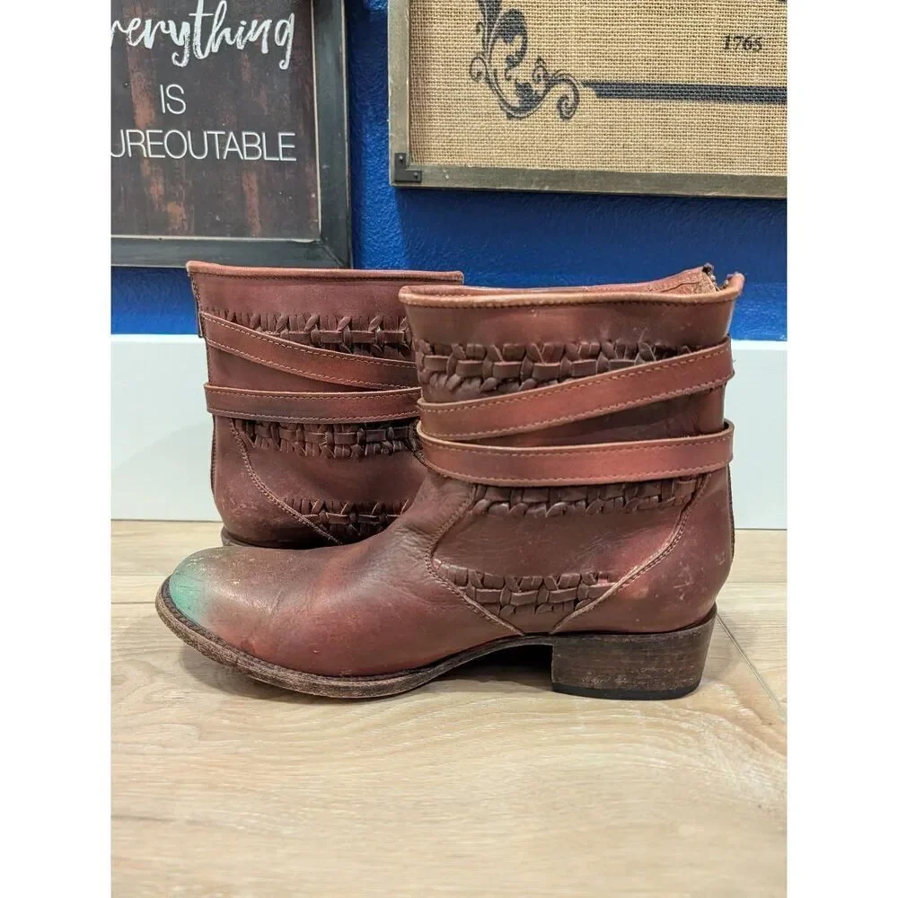 RARE Freebird by Steven Home Booties Women's Size 10 Distressed Leather